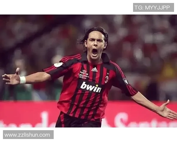 足球明星迷恋瞬间高清图片合集展现他们的另一面魅力与风采