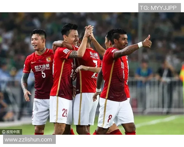 恒大与国安激战正酣直播龙珠为您带来精彩赛事全程回顾与分析